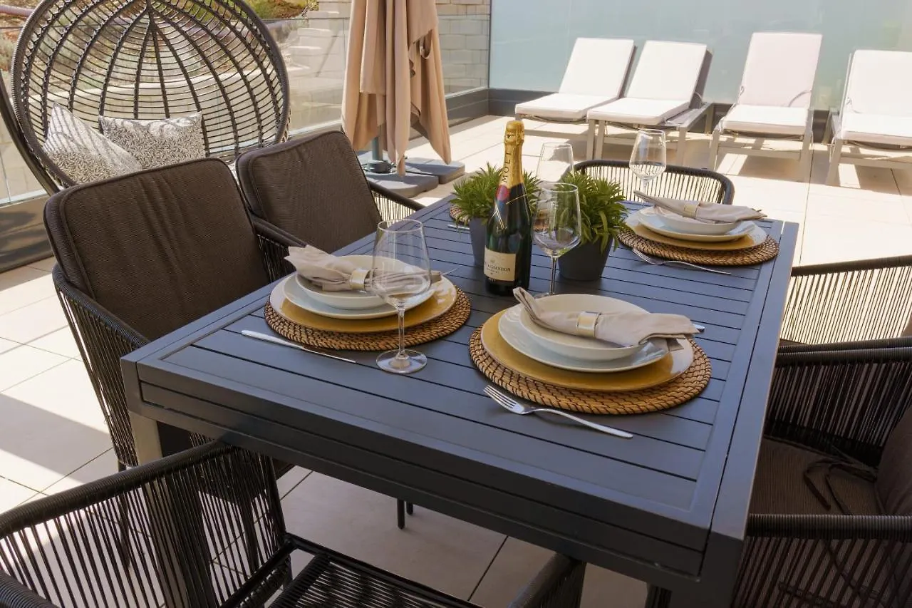 Lovely Modern Apartment In Middel Views فوينخيرولا