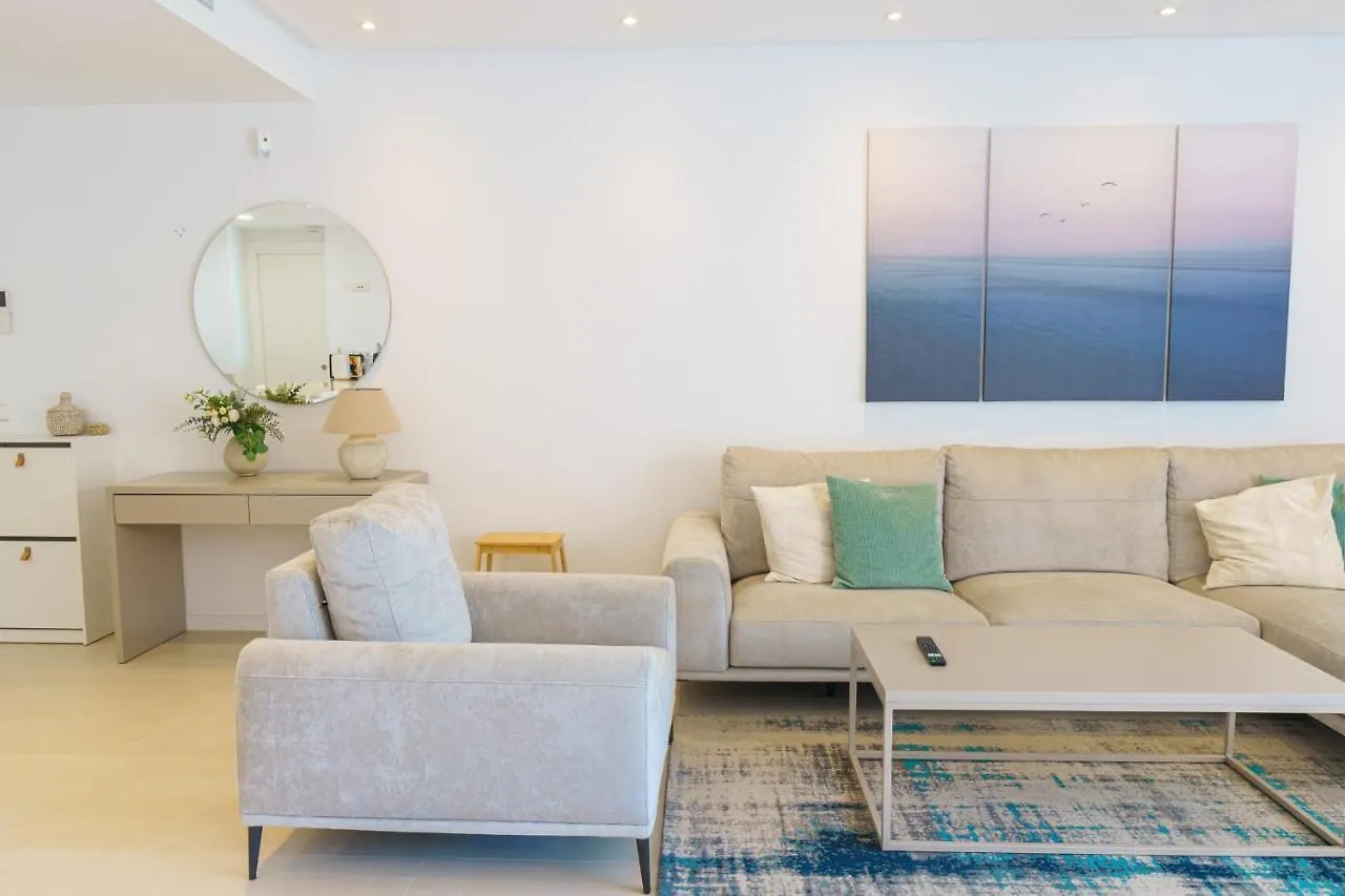 Lovely Modern Apartment In Middel Views فوينخيرولا